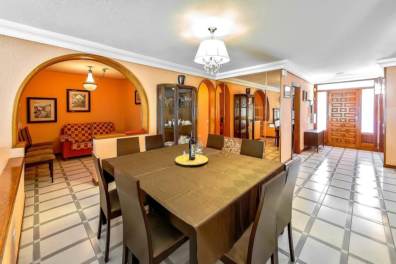 Villa Golf Las Americas Playa de las Americas  0*, Playa de las Americas (Tenerife)